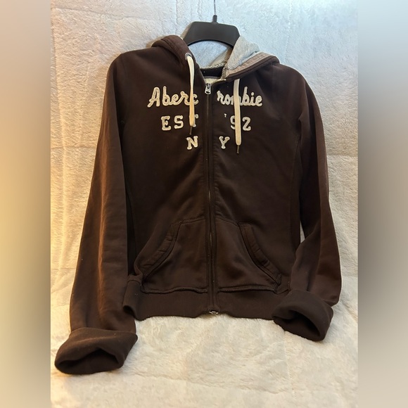 Abercrombie & Fitch brown sweat jacket size Medium with hoodie front pockets - Picture 5 of 12